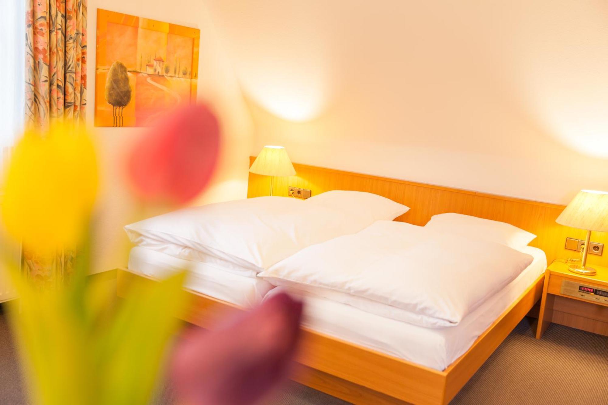 Hotel Restaurant Jaegerhof Weisendorf Szoba fotó